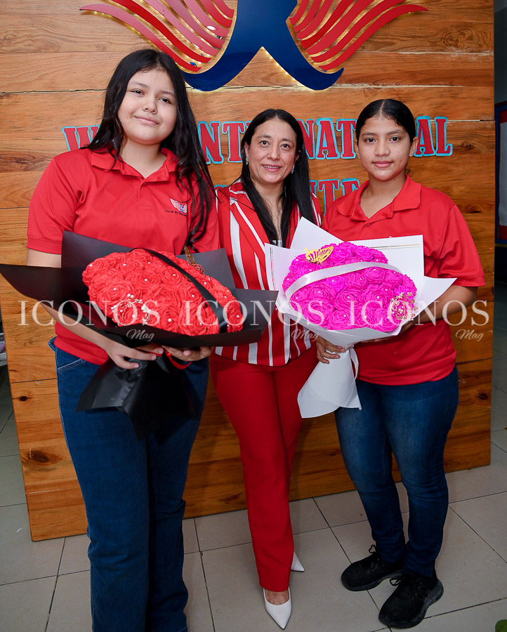 celebracion dia de la madre 2025 fundacion washington academy