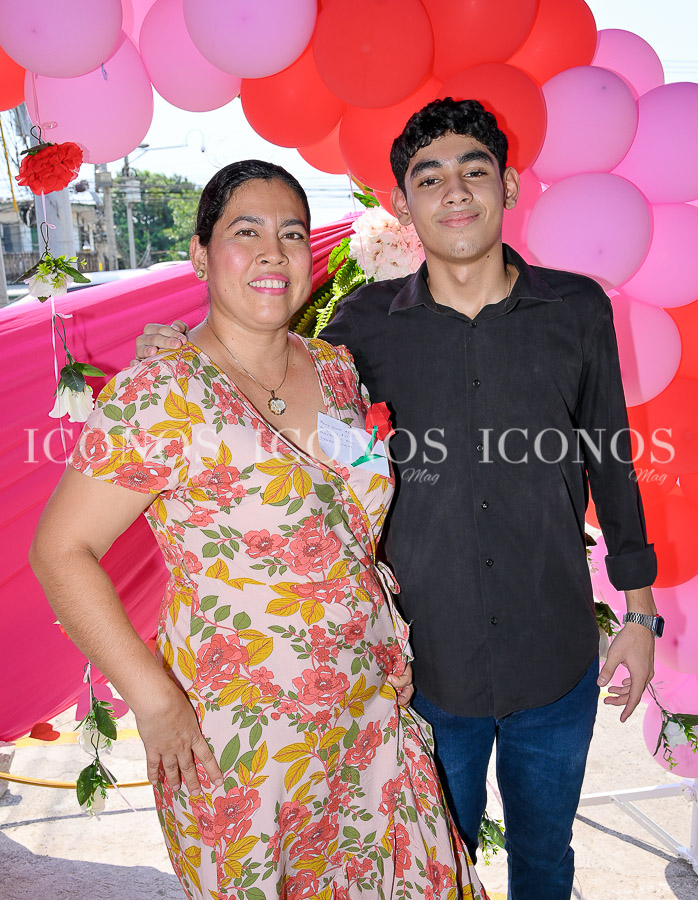 celebracion dia de la madre 2025 fundacion washington academy