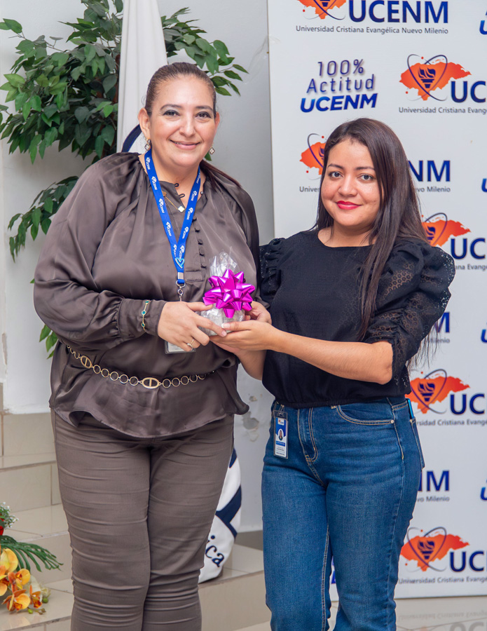 dia de la madre 2025 ucenm honduras
