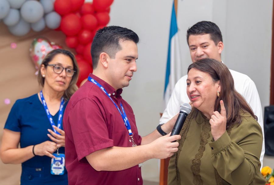 dia de la madre 2025 ucenm honduras