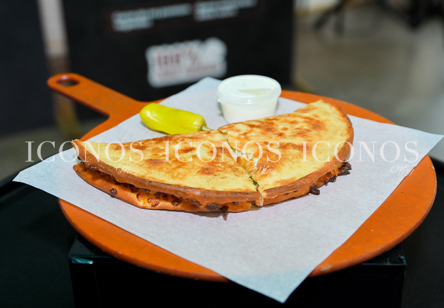 lanzamiento philly steak pizza 2025 by papa johns honduras