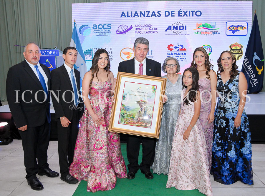 premiacion personaje valmoral honduras 2025