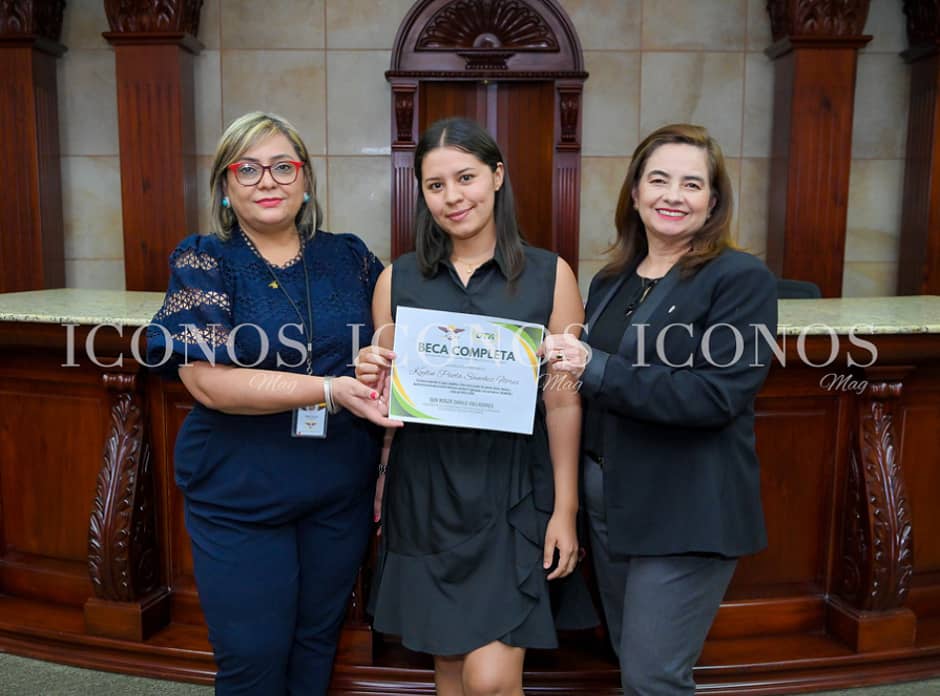 PORTADA Entrega beca Keylin Sánchez 2025 by UTH Honduras y Centro Politécnico