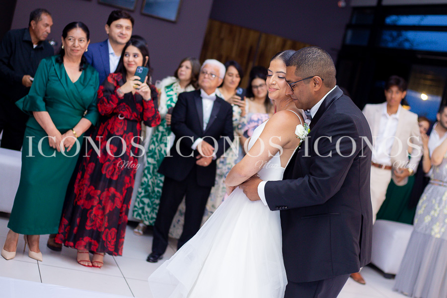 Boda Cinthya Bustillo Bernhard y Carlos Banegas Urbina