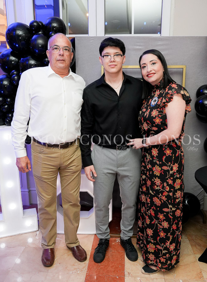 cumpleanos 18 tulio manuel brown rovelo