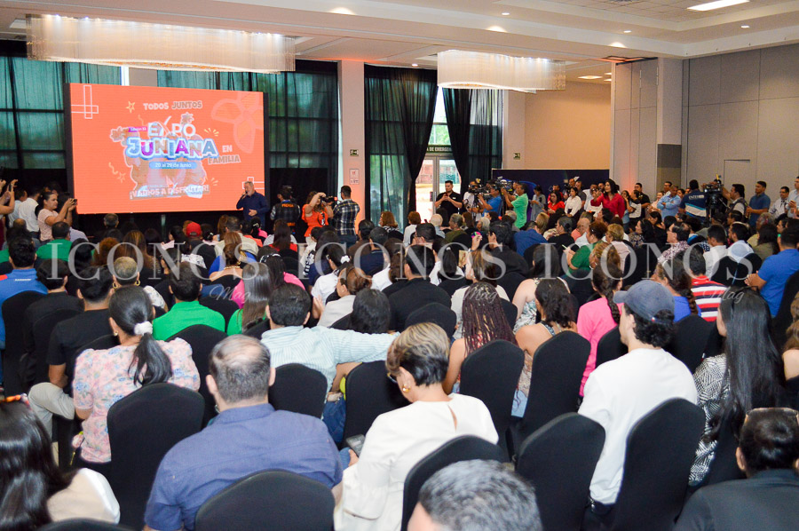 lanzamiento expo juniana 2025 expocentro camara de comercio e industrias de cortes ccic