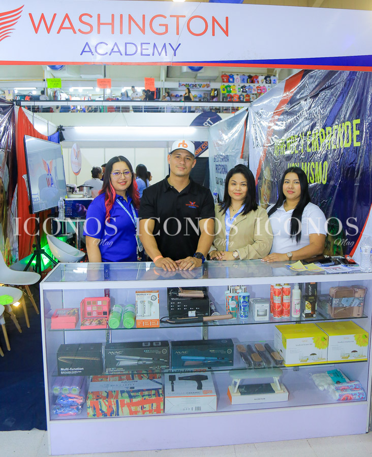 stand washington academy expojuniana 2025