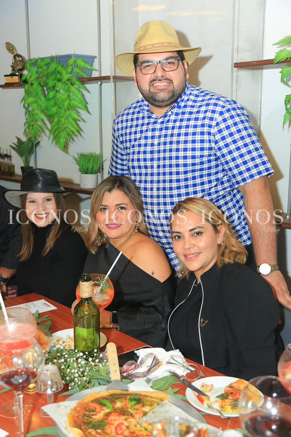 cumpleanos daniel alejandro fernandez rivera