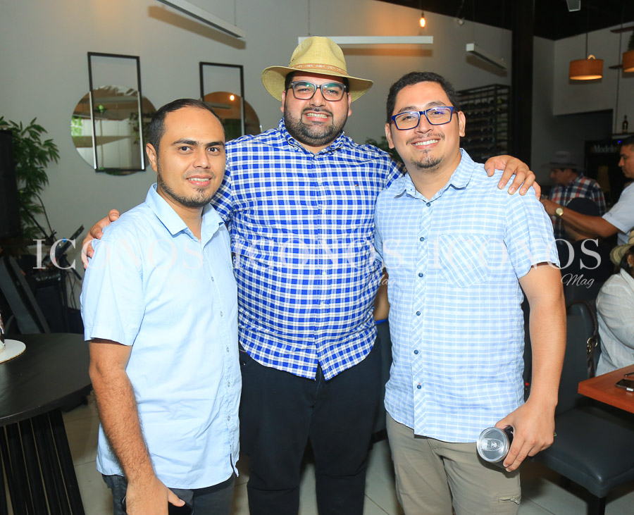 cumpleanos daniel alejandro fernandez rivera