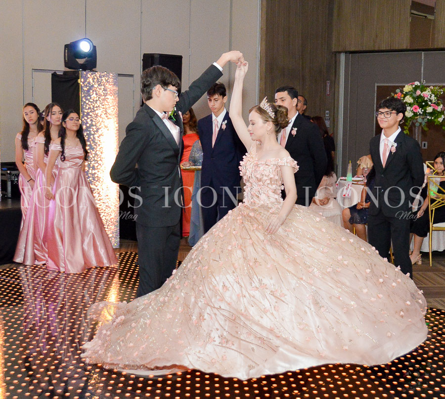 cumpleanos kristhell guliana murcia butto y luis alessandro murcia butto