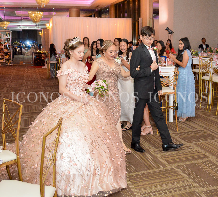cumpleanos kristhell guliana murcia butto y luis alessandro murcia butto