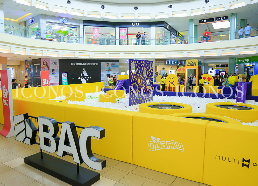 Inauguración Emoji World 2025 mall Multiplaza Honduras