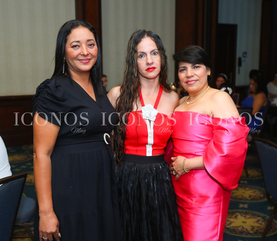 Nelly Sosa y Amelia Arita