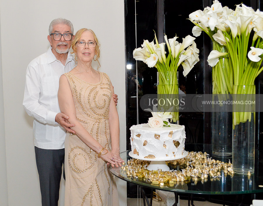 aniversarios de karen rhinehart y jimmy soto