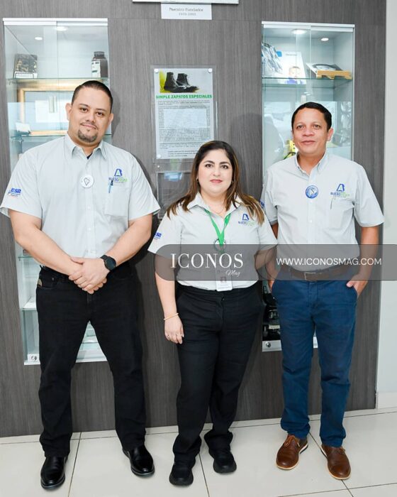 PORTADA aniversario laboratorios bueso arias tegucigalpa