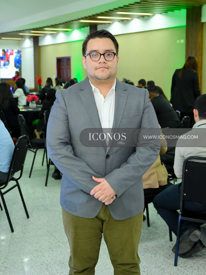almuerzo empresarial uth honduras