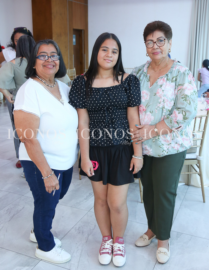 Grecia María y Dariella Sarahi Valdez Sosa