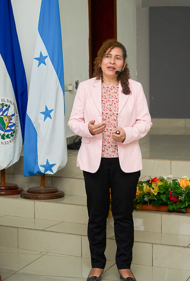capacitacion inteligencia artificial ucenm honduras