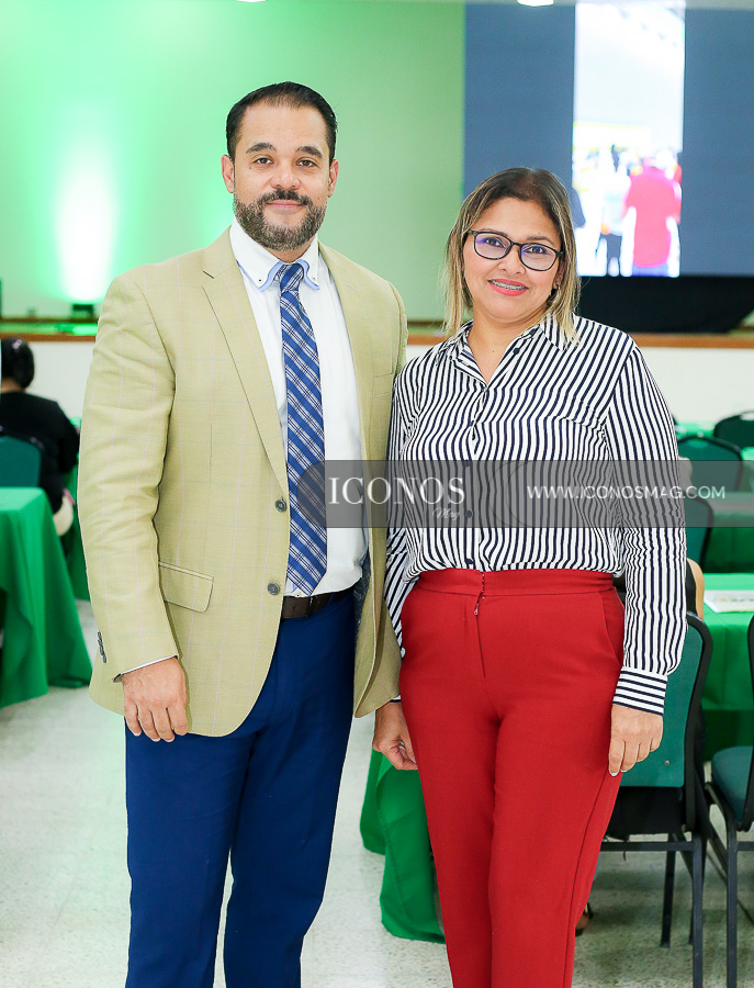 desayuno empresarial inteligencia artificial uth honduras