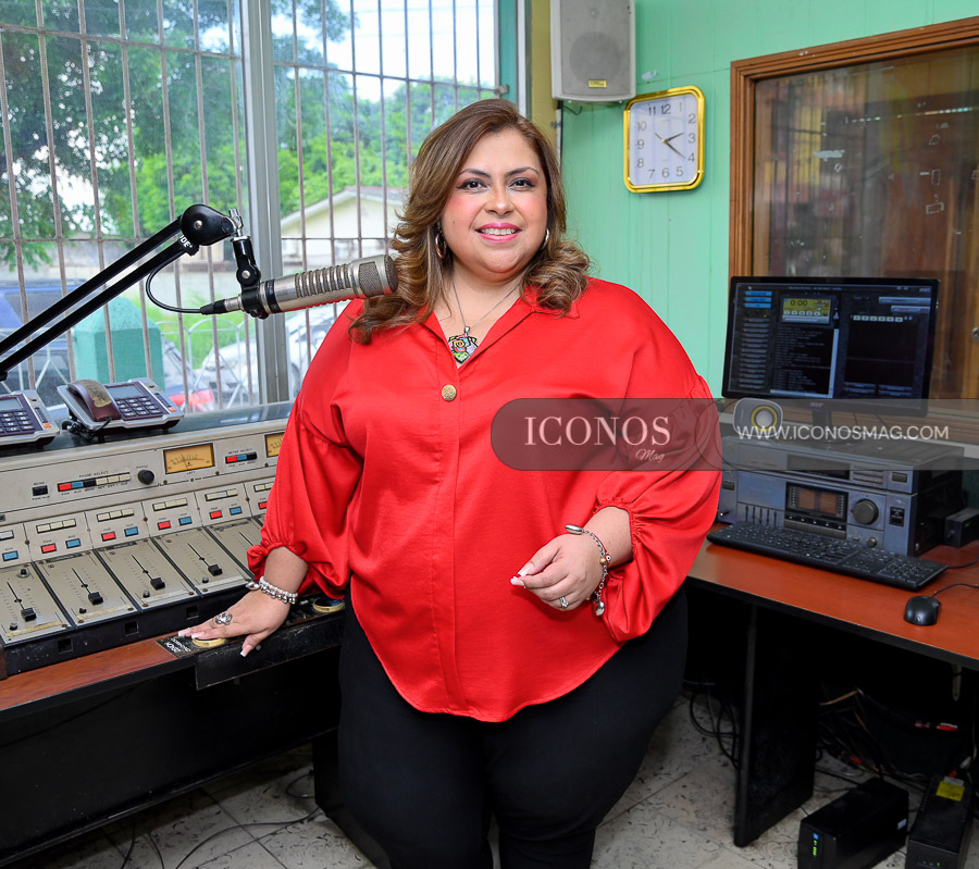 entrevista locutora alma ondina matute vasquez san pedro sula honduras