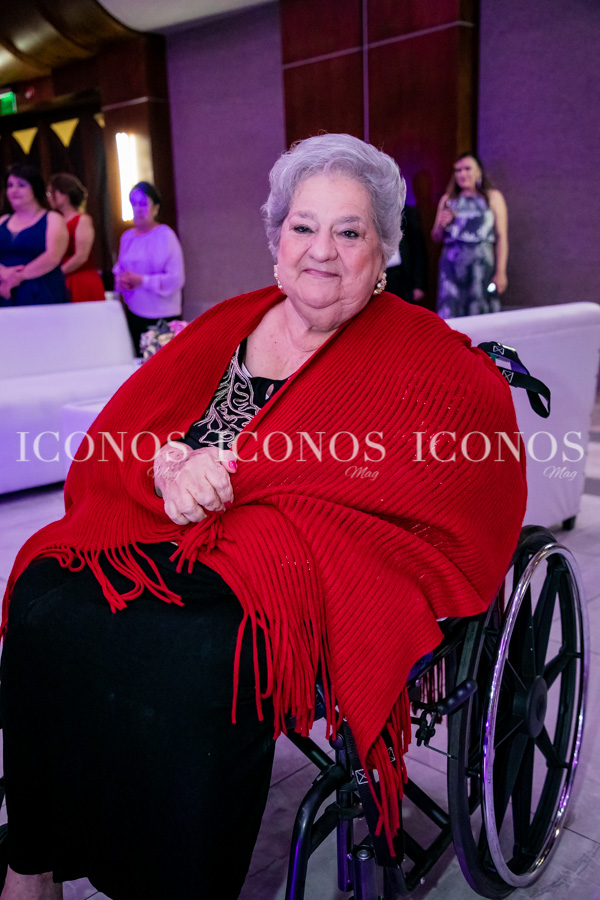 evelyn weitzemblut de regalado