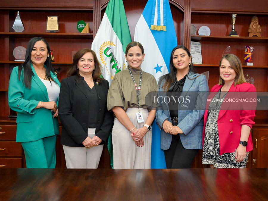 firma convenio uth honduras y bac latam