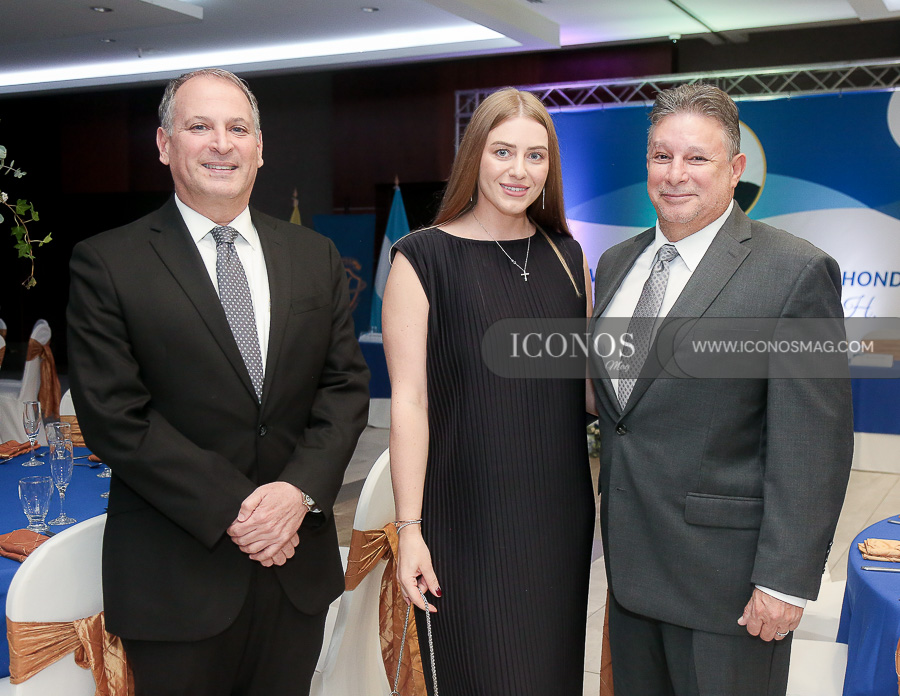homenaje a ramon enrique fuentes by el senado de la camara junior internacional jci