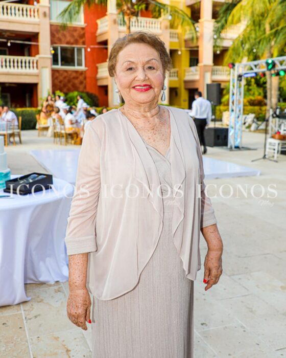portada carmen azucena sanchez de tovar min