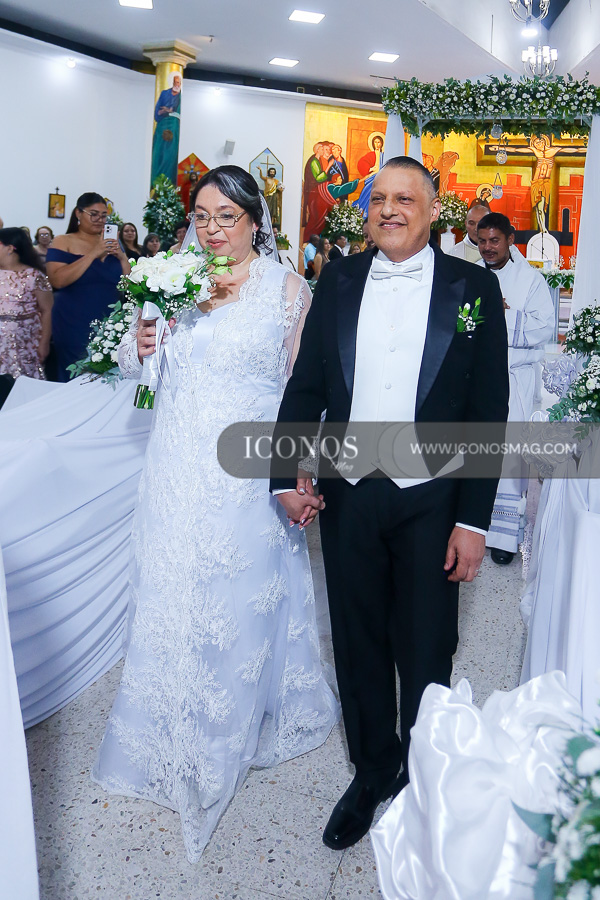 boda klelia felissa enamorado colindres y jose douglas andrade lopez