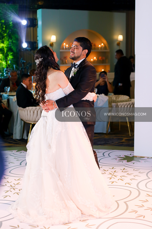 boda laura amelia andino alvarez y victor josue lara estrada