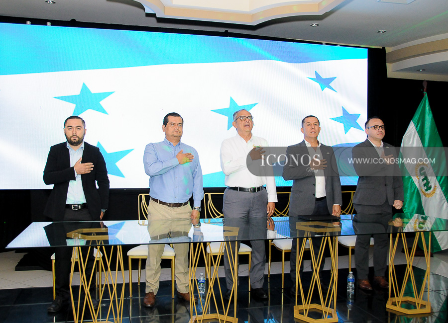 conferencia de prensa cyberthon by uth honduras