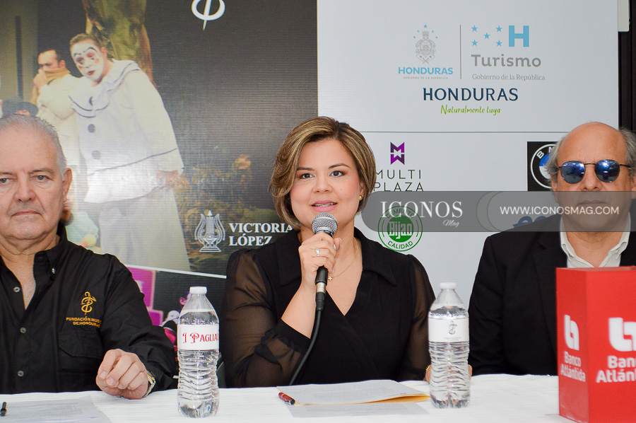 conferencia de prensa opera i pagliacci banco atlantida honduras