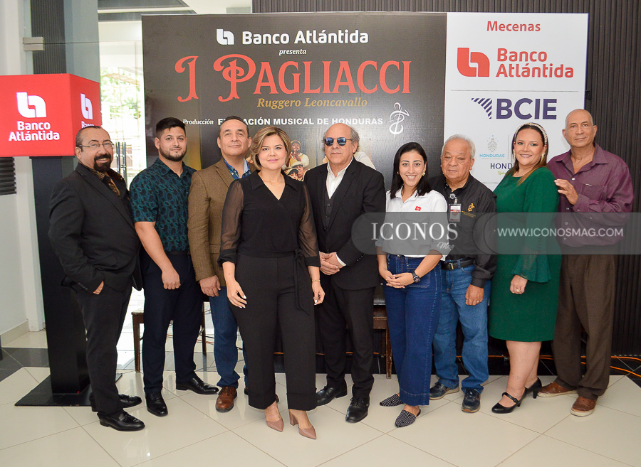 conferencia de prensa opera i pagliacci banco atlantida honduras