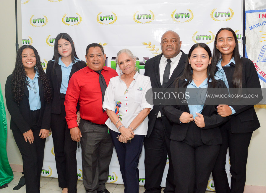 conferencia empresa olimpiadas de emprendeduria uth choloma