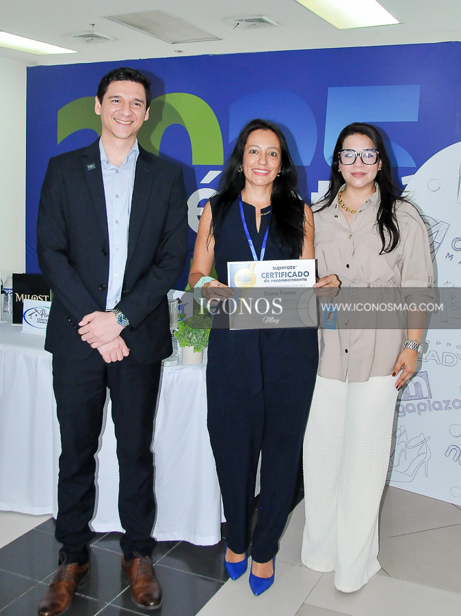 graduacion programa superate corporacion lady lee
