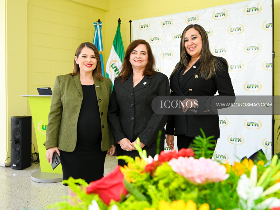 inauguracion laboratorio legaltech uth tegucigalpa