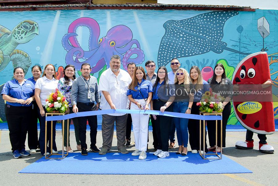 inauguracion mural roatan marine park supermercados colonial