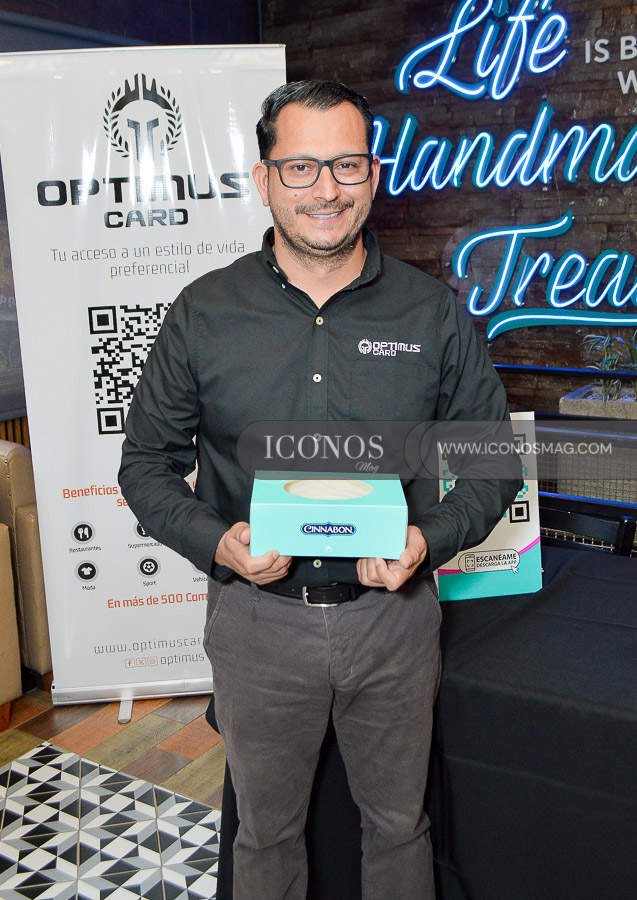 optimus card uth honduras y cinnabon