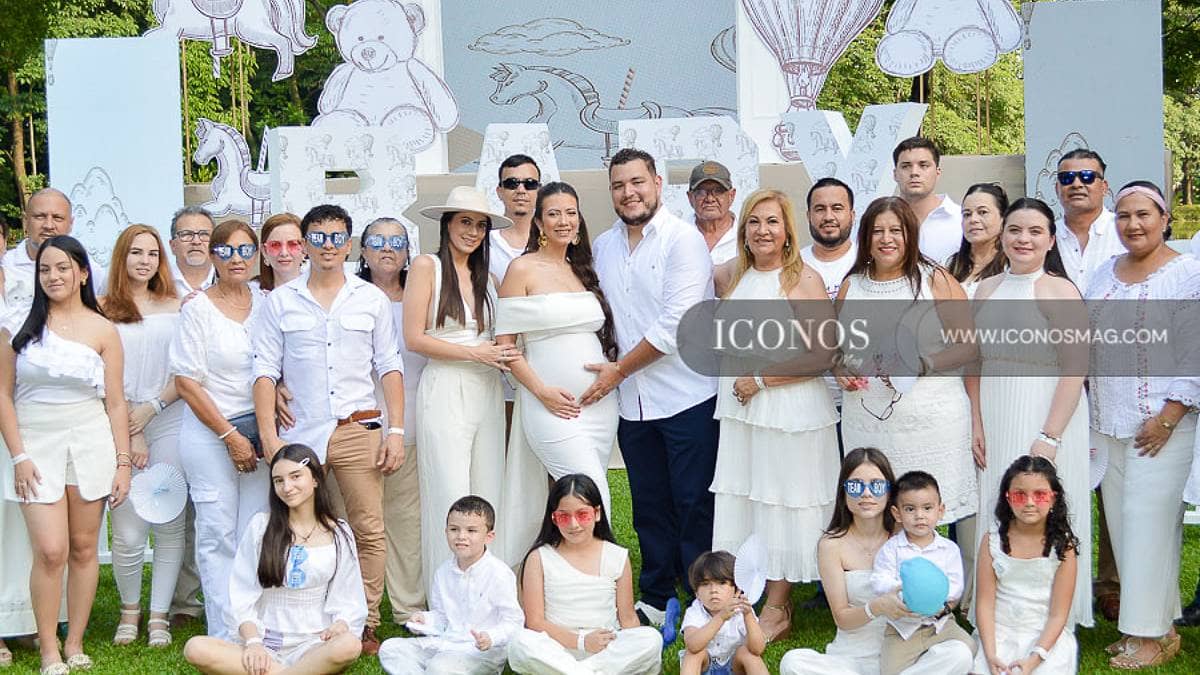 SEGUNDA PARTE El <em>gender reveal</em> del bebé de Loury Nicole Morales y Juan Ramón Enríquez