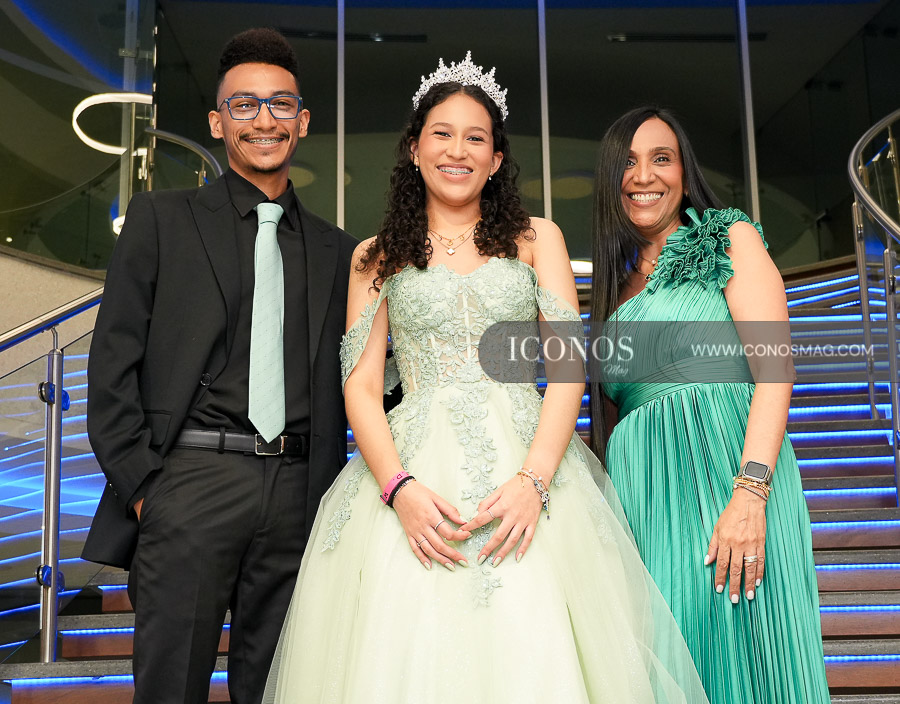 quince aos kendra nicolle fiallos borjas
