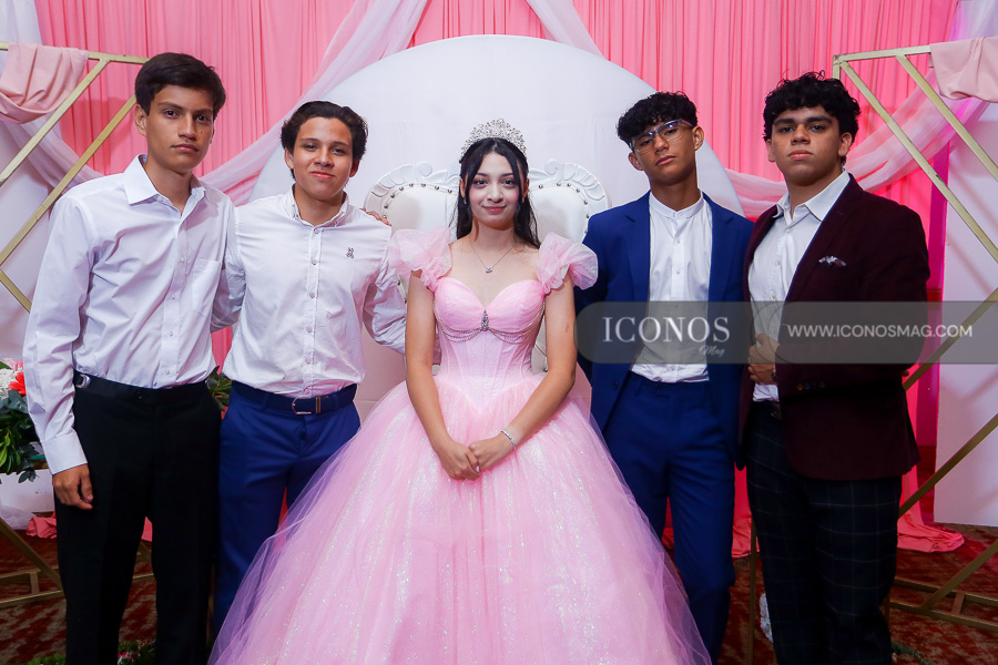 quince anos maria jose castro