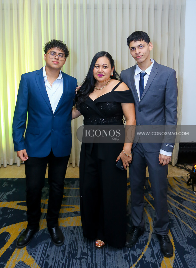 quince aoos lissent sollaninsh irias lopez