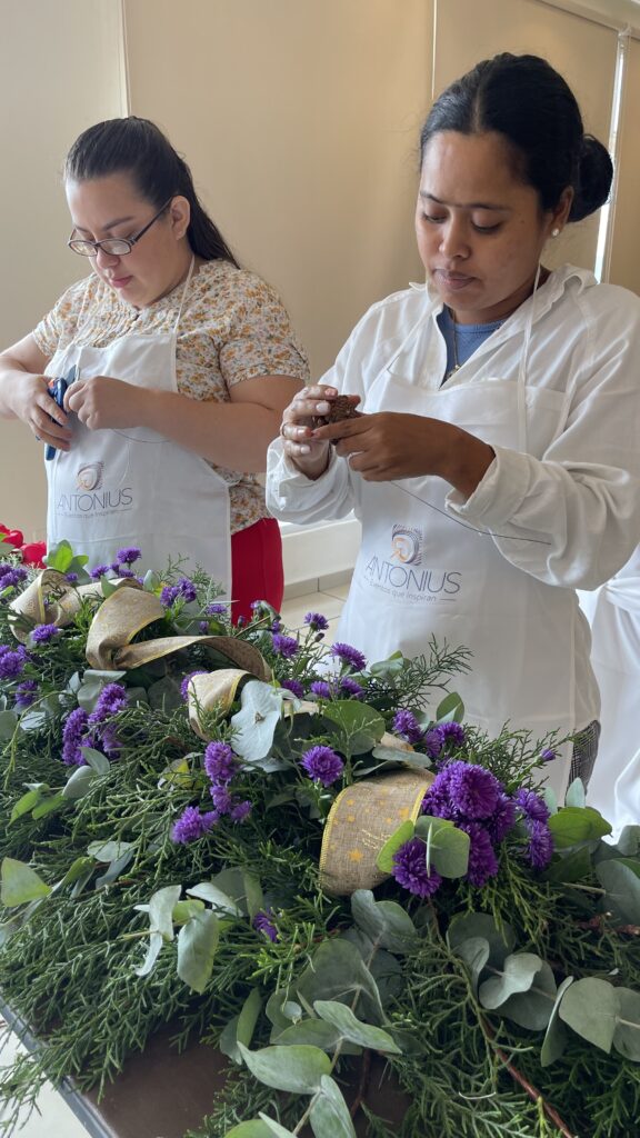 taller internacional de floristeria creativa 2025 by antonius honduras