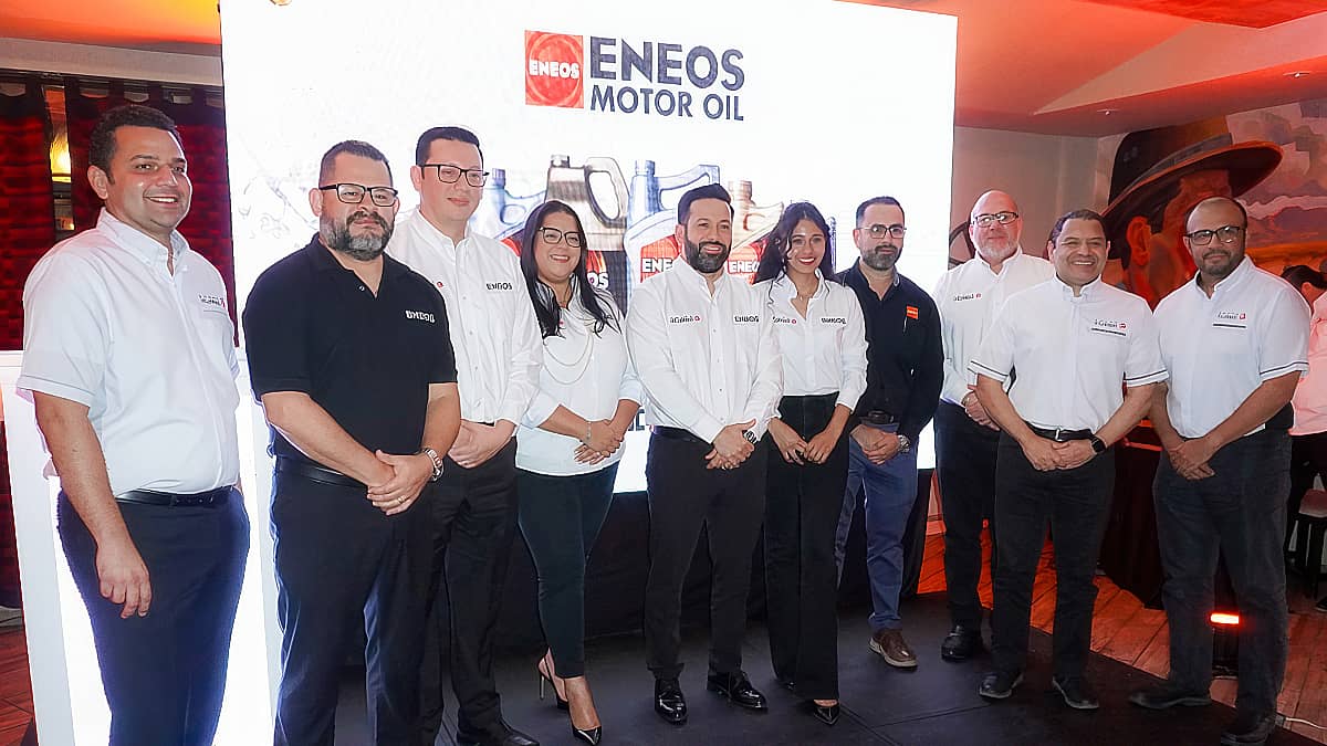 La presentación del lubricante <em>ENEOS by Grupo Flores</em> Honduras en Tegucigalpa