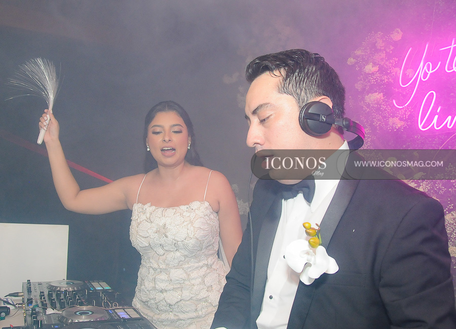 boda sofa isabel fuentes zavala y allan roberto nunez gomez