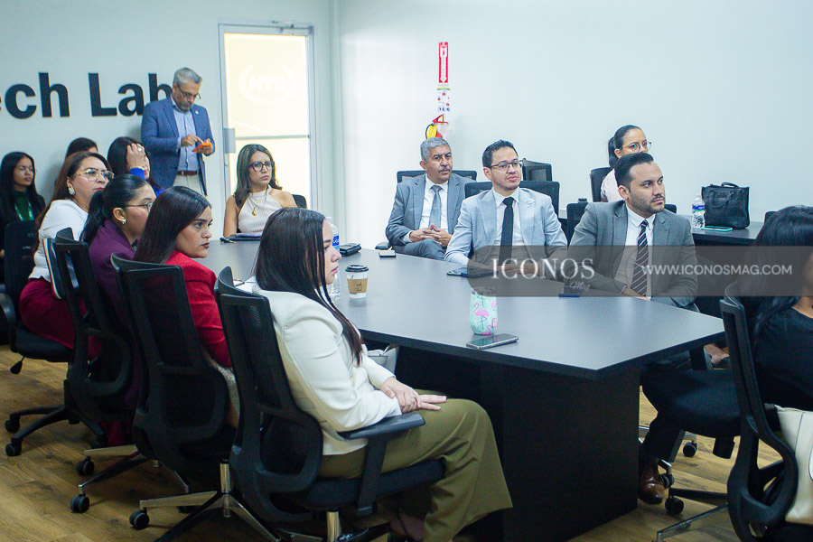 conferencia abogacia predictiva big data ia uth honduras