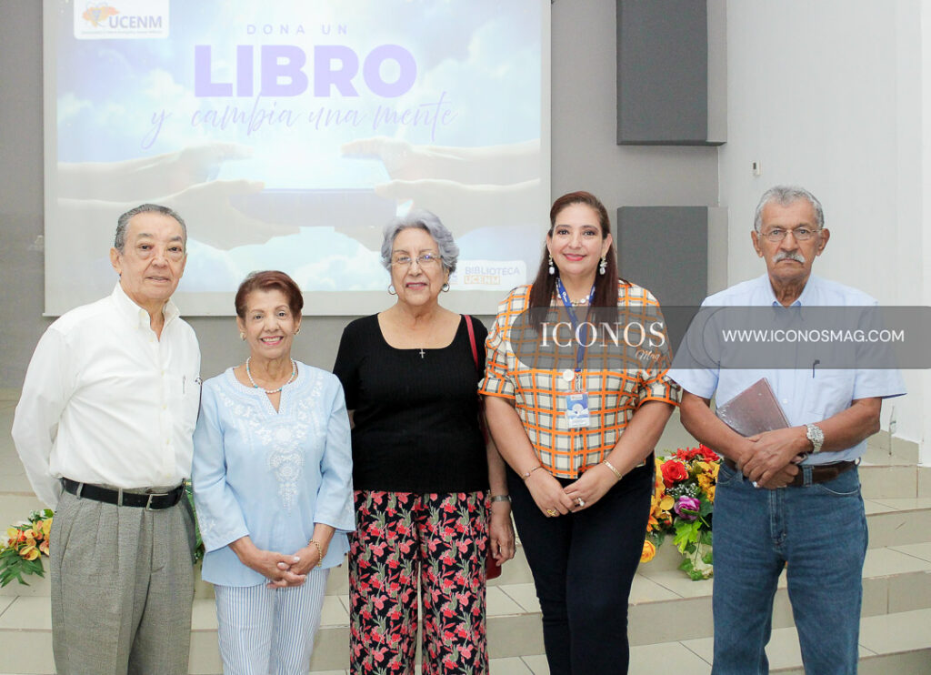 dona un libro y cambia una mente ucenm honduras