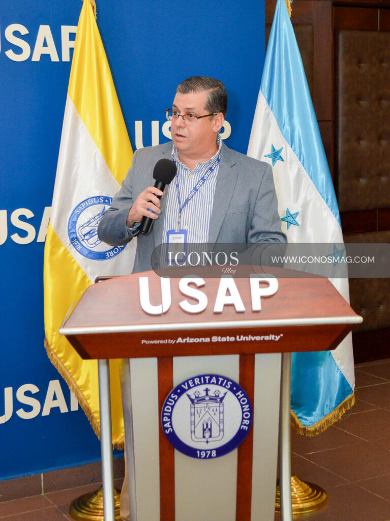 dona un libro y cambia una mente ucenm honduras