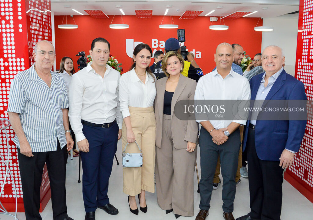 inauguracion sucursal banco atlantida honduras plaza mazdeval