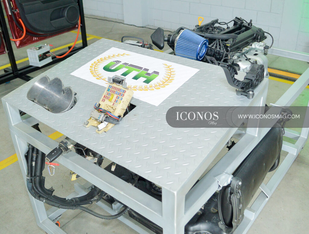 lanzamiento tecnico en sistemas automotrices by uth honduras